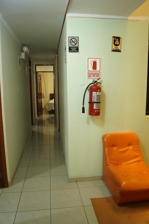 Hotel Los Gladiolos กาฮามาร์กา ภายนอก รูปภาพ