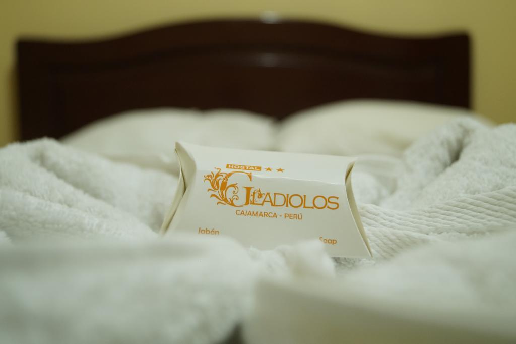Hotel Los Gladiolos กาฮามาร์กา ภายนอก รูปภาพ