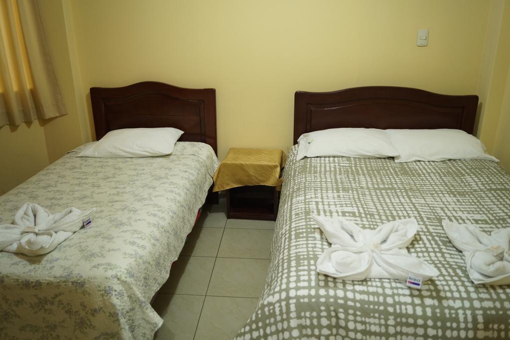 Hotel Los Gladiolos กาฮามาร์กา ภายนอก รูปภาพ