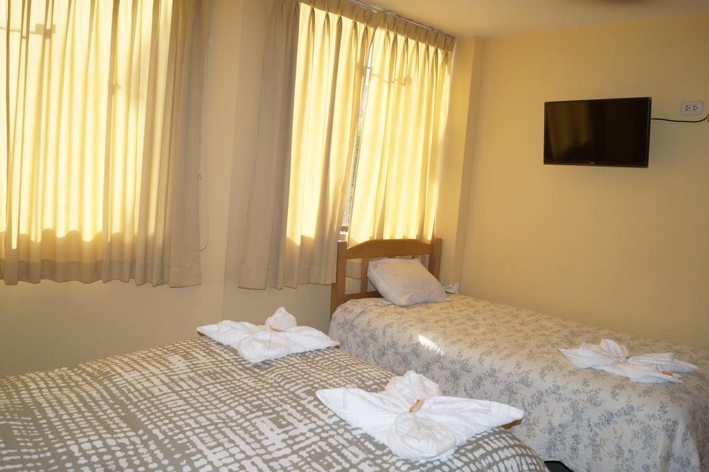 Hotel Los Gladiolos กาฮามาร์กา ห้อง รูปภาพ