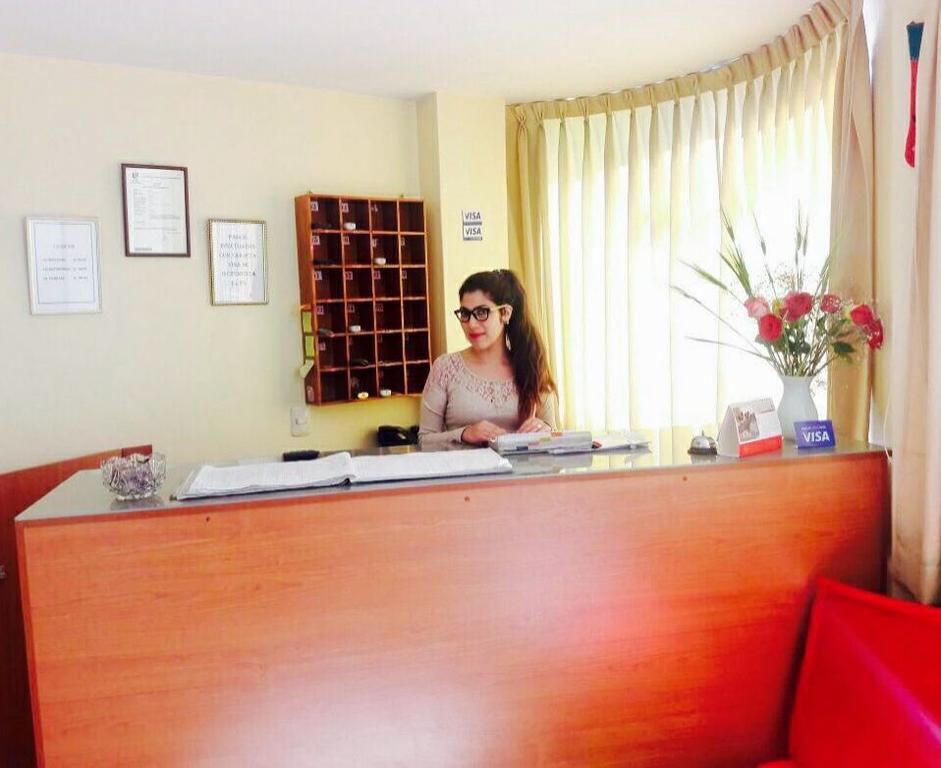 Hotel Los Gladiolos กาฮามาร์กา ภายนอก รูปภาพ