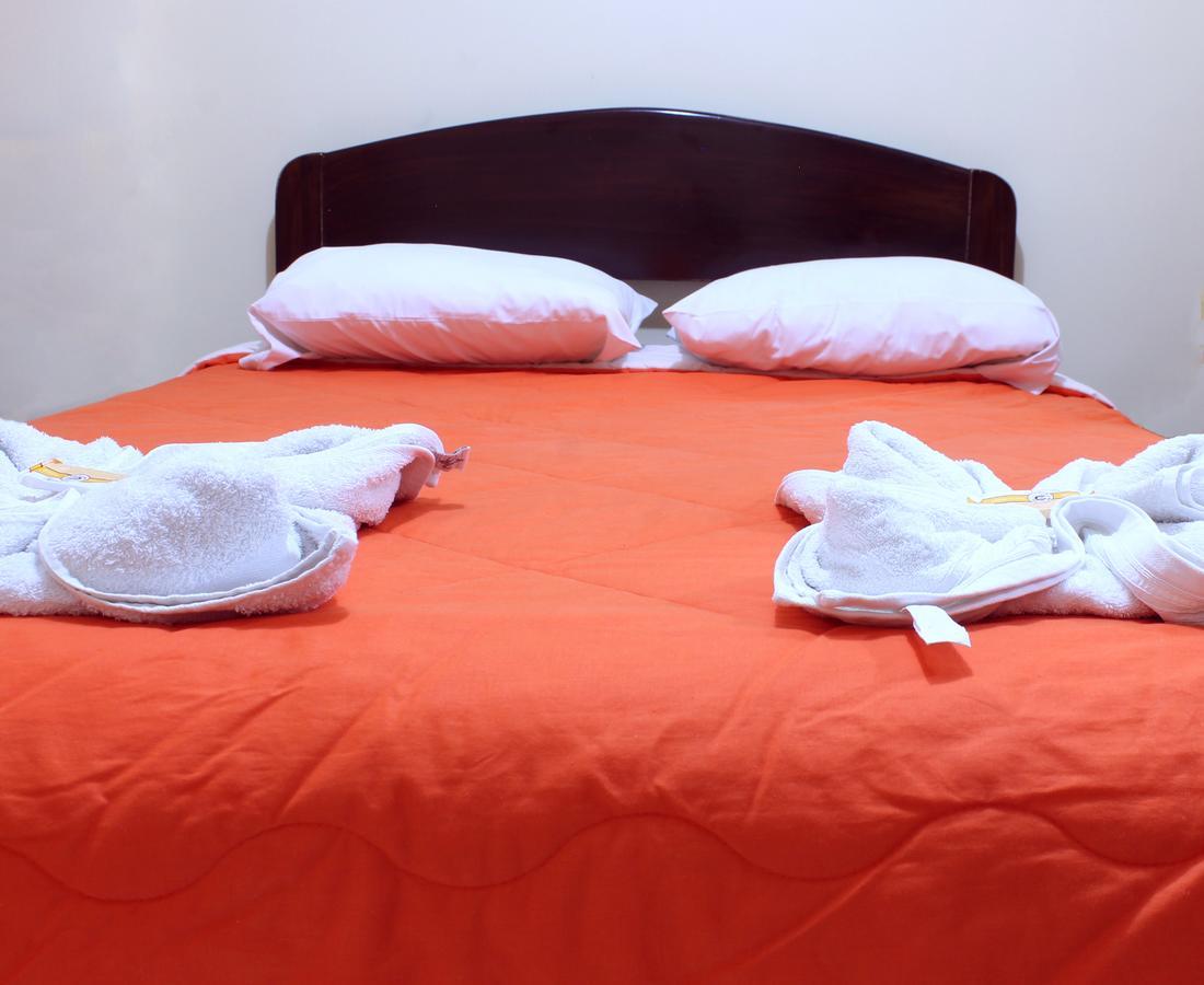 Hotel Los Gladiolos กาฮามาร์กา ภายนอก รูปภาพ